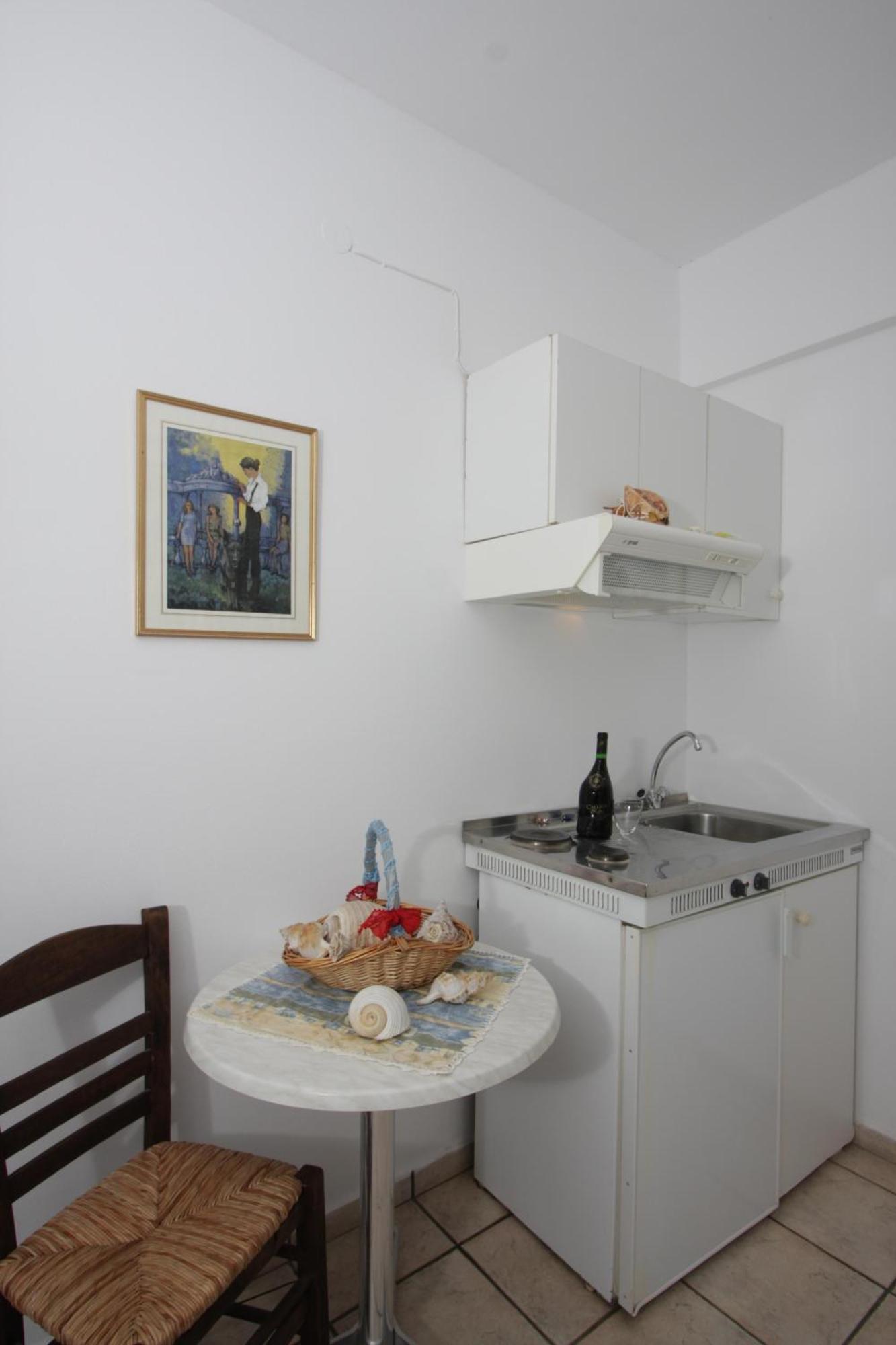 Manos Apartments Mégas Yialós-Nítes Esterno foto