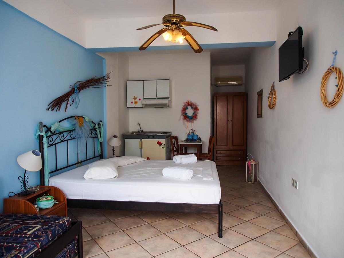 Manos Apartments Mégas Yialós-Nítes Esterno foto