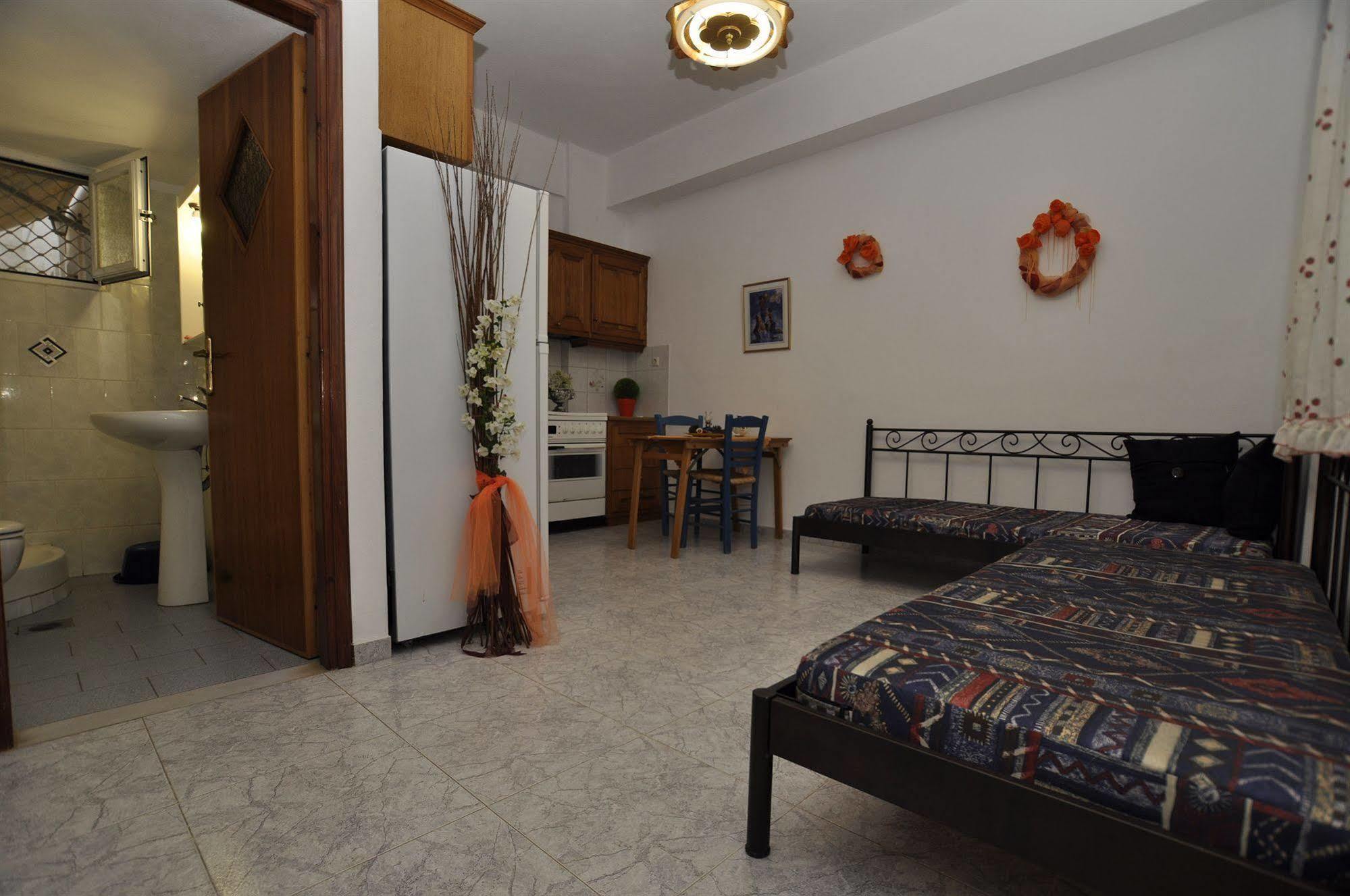 Manos Apartments Mégas Yialós-Nítes Esterno foto