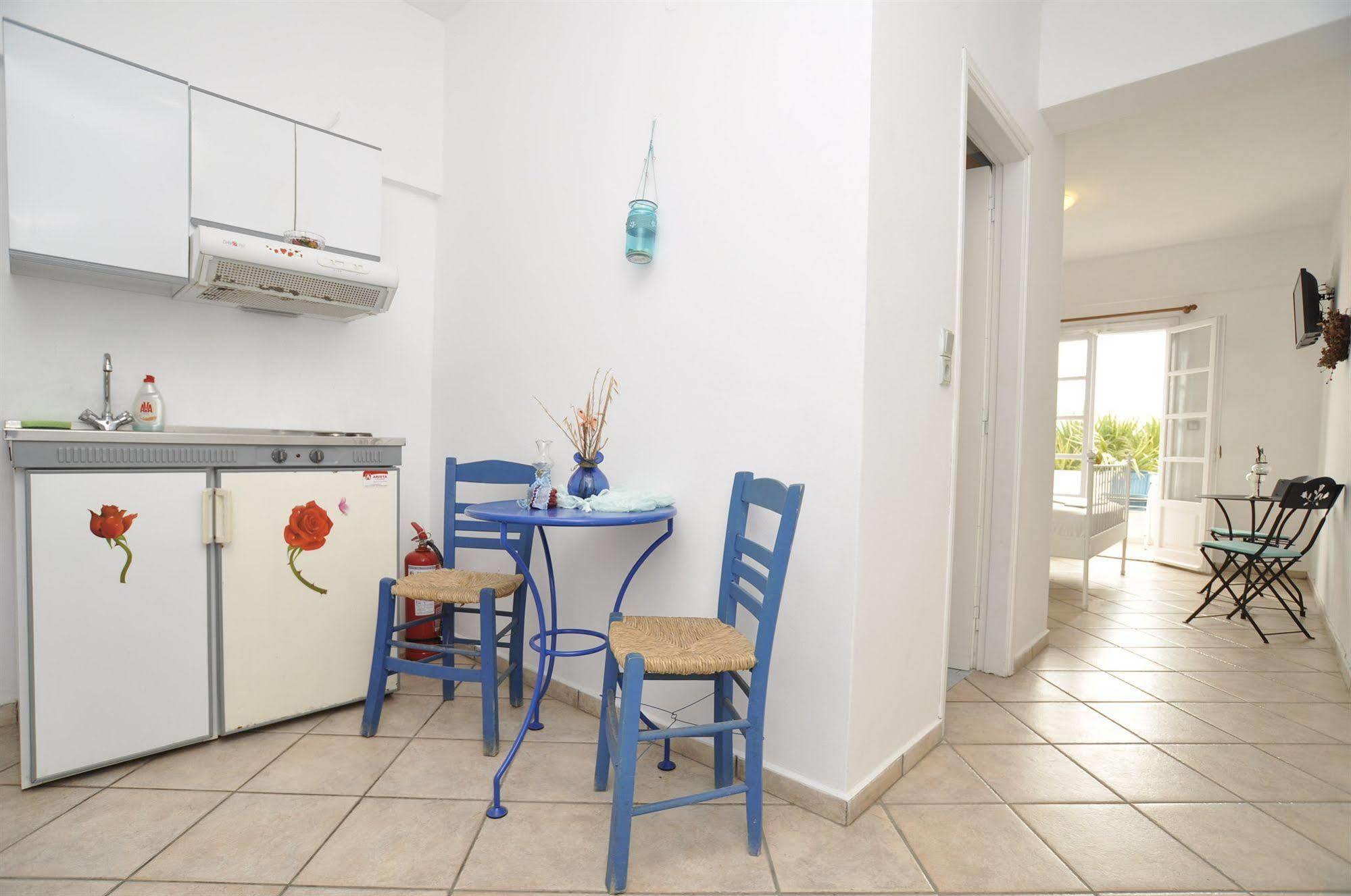 Manos Apartments Mégas Yialós-Nítes Esterno foto