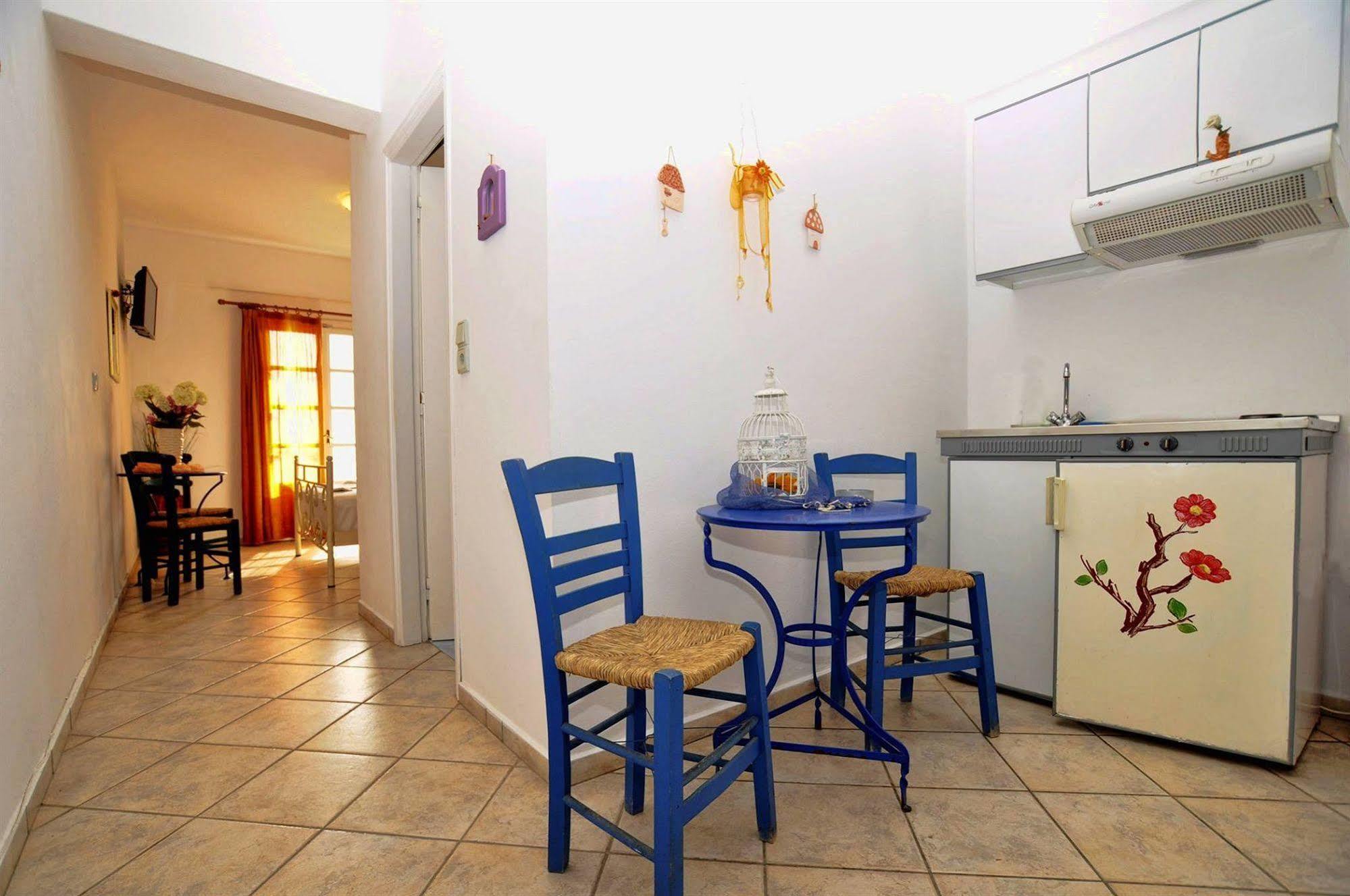 Manos Apartments Mégas Yialós-Nítes Esterno foto
